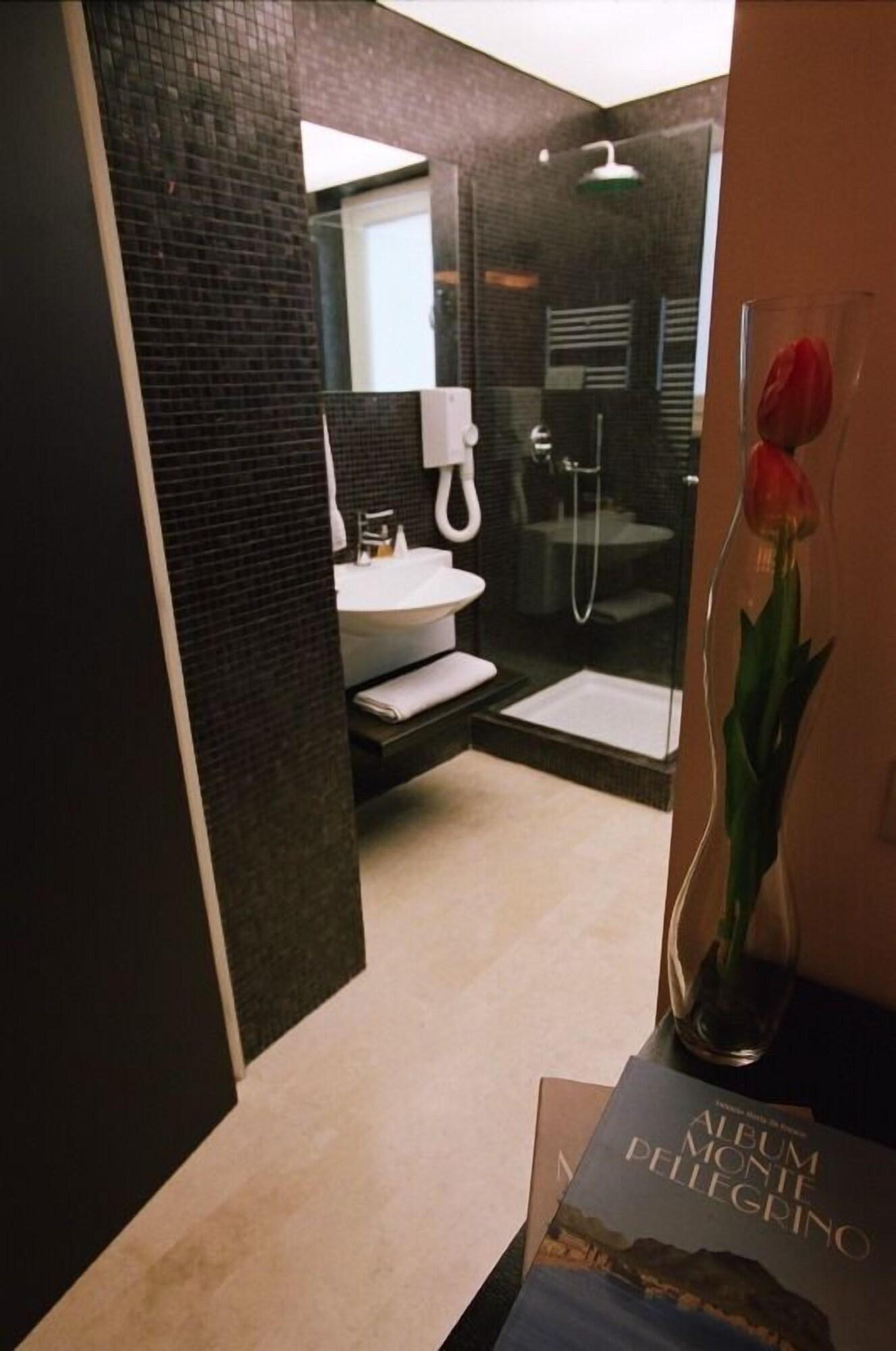 Ucciardhome Hotel Palermo Ngoại thất bức ảnh